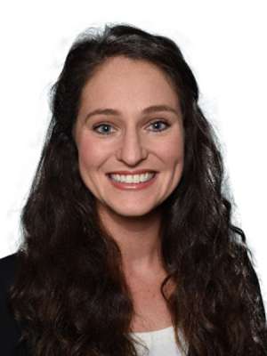 headshot of Dr. Yuliya Zekster