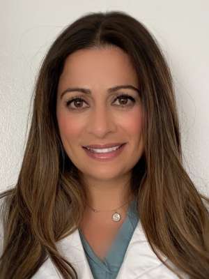 Sara Sarhangian, NP