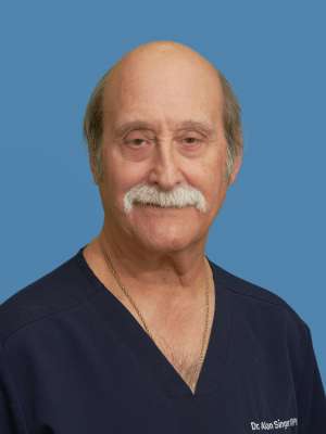 Alan M. Singer, DPM