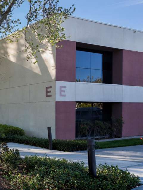 Santa Clarita 23861 McBean Primary Care