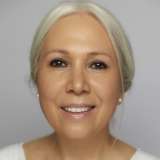 Mitra Manesh Headshot