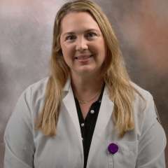 Emily Cantor Headshot