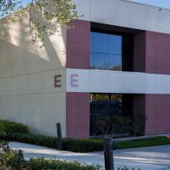 Santa Clarita 23861 McBean Primary Care