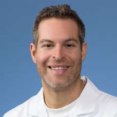 Dr. Avi Samelson head shot