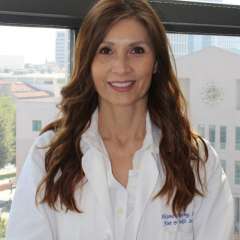 Aksone  Nouvong, DPM